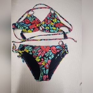 Bikini size medium